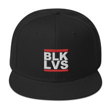 Load image into Gallery viewer, Hi Post BLK LVS Snapback Hat